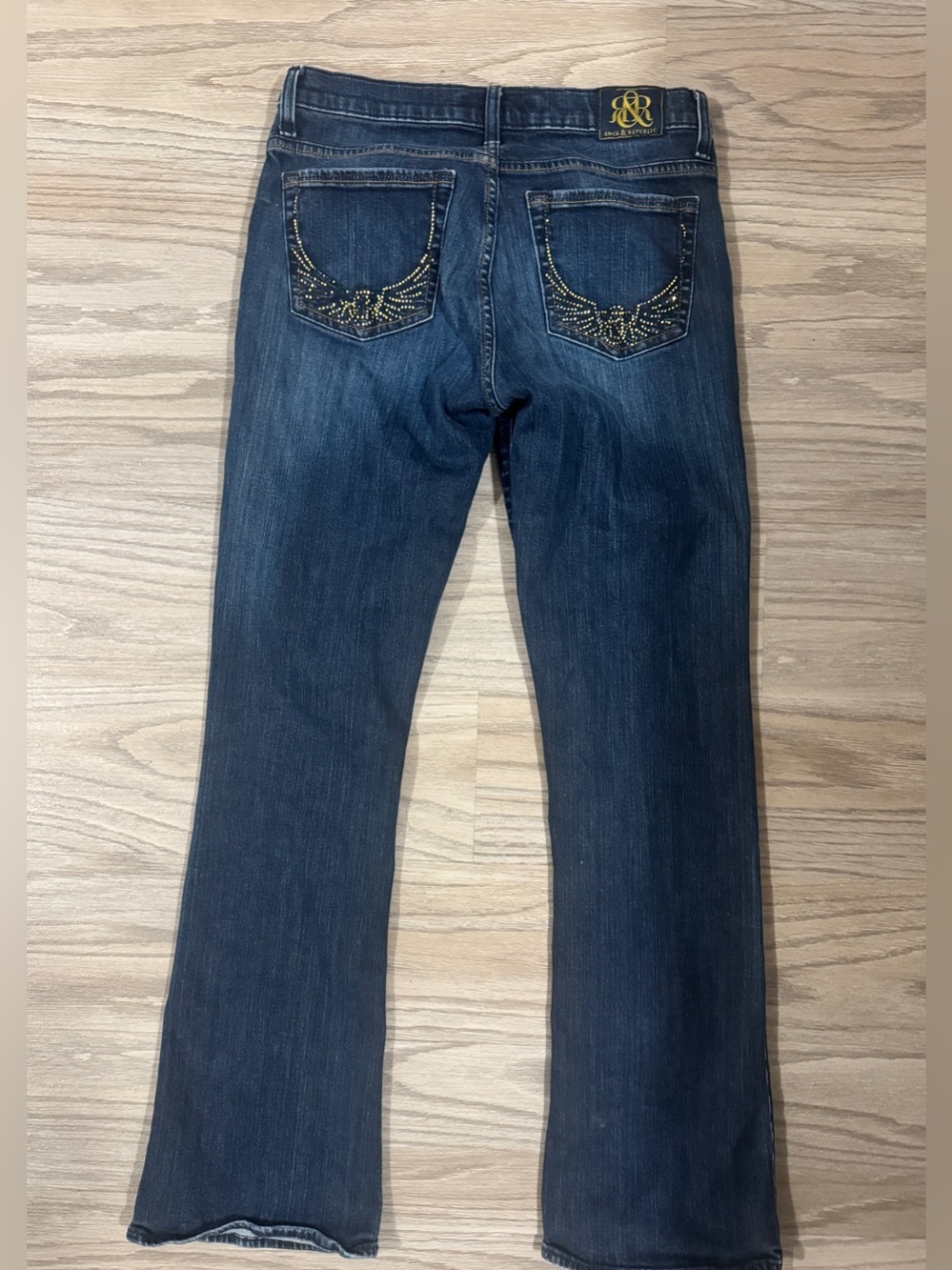 Rock & Republic Bootcut Jeans Y2K Style Woman’s Size 10 Gold Embellished Pockets